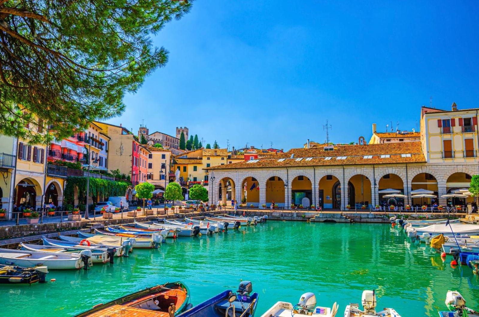 Casa Marilyn Apartment Desenzano del Garda Bagian luar foto